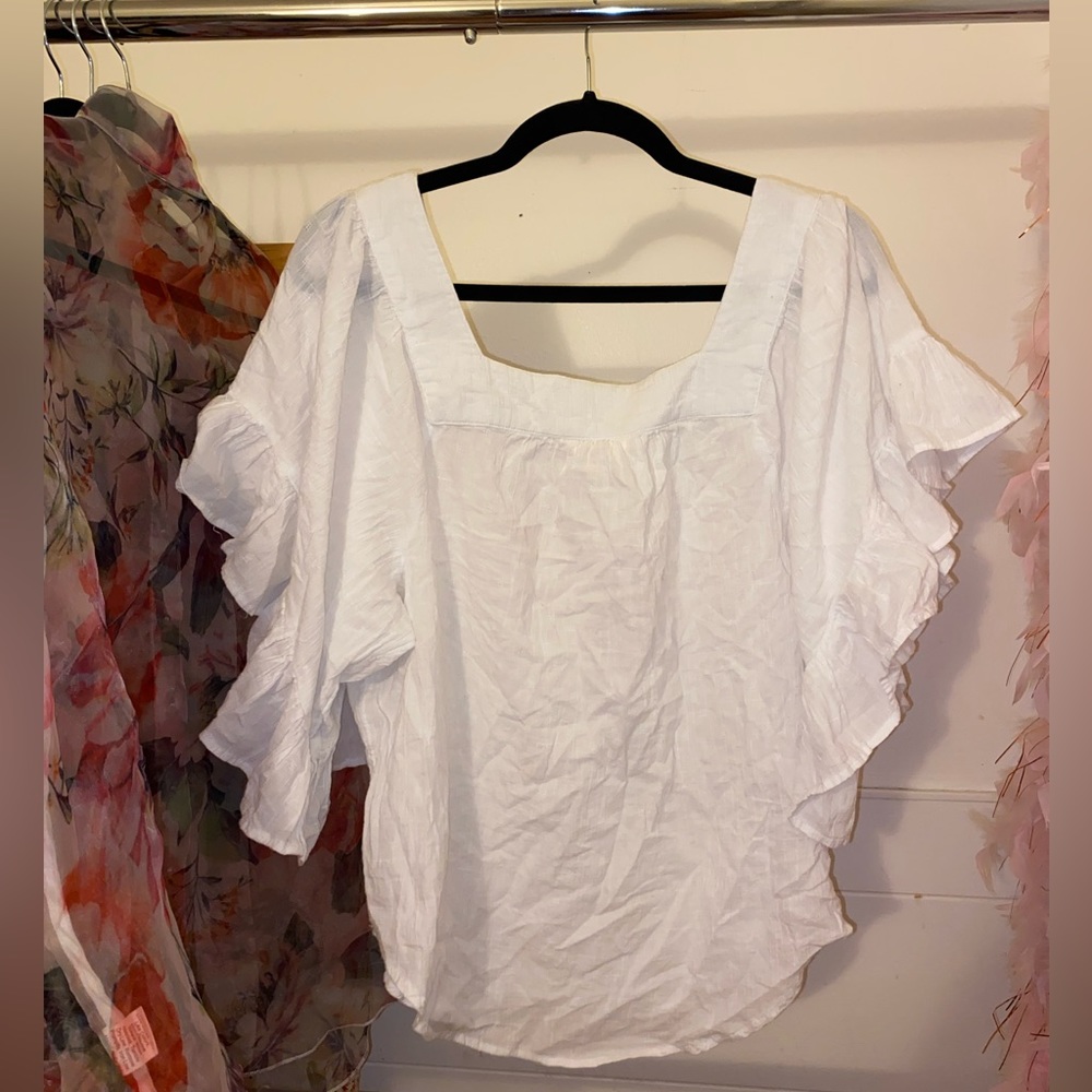 White flowy blouse
